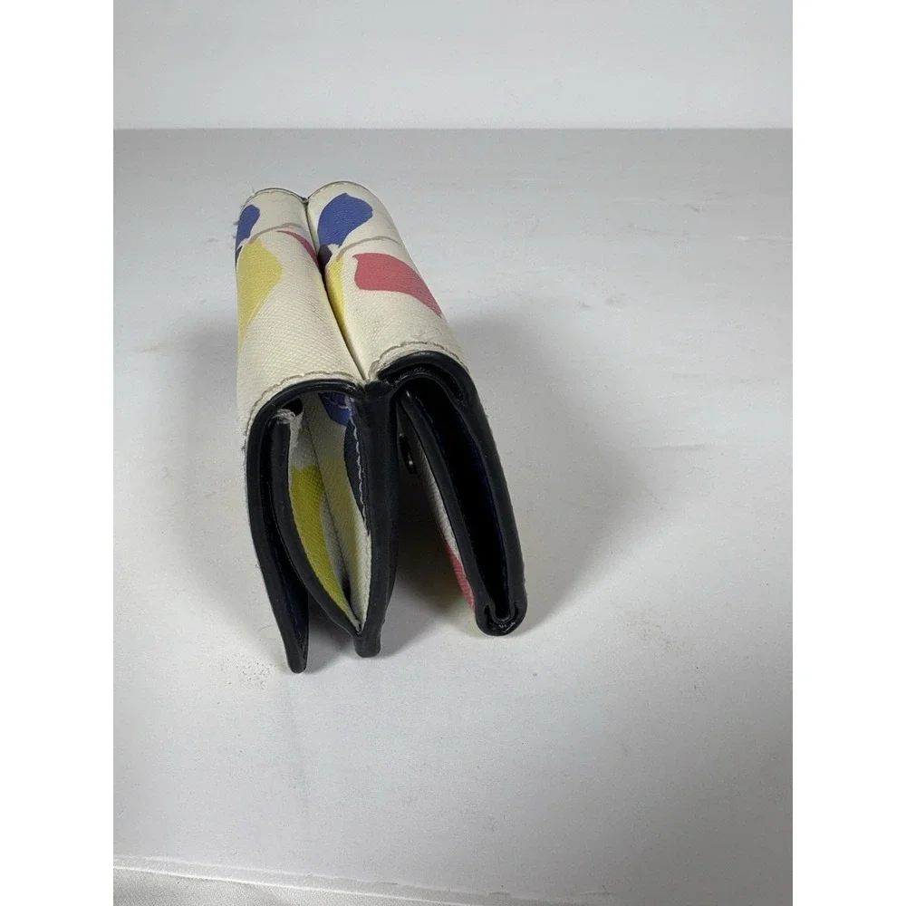 Kate Spade Cameron Lemon Zest Wallet White Multi Floral Fruit Navy Blue